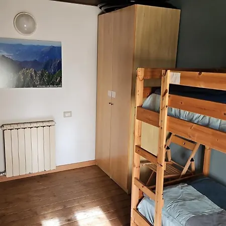 Valgrande Hostel *